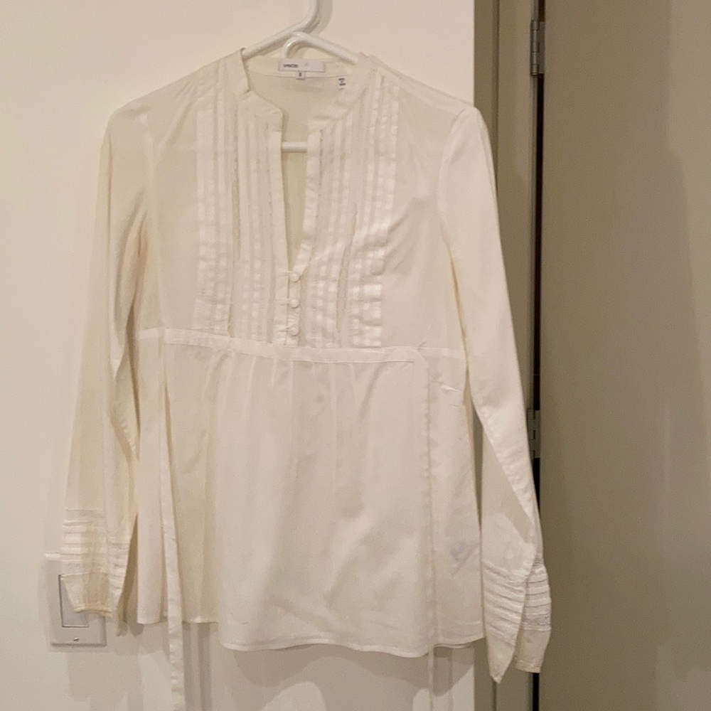 Vince top in great condition
